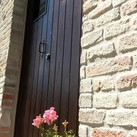 ベッド・アンド・ブレックファスト Horti Del Baio 3*